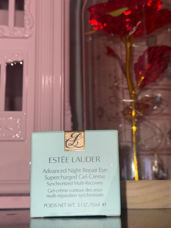 Estee Lauder Light Aqua and Gold Eye Repair Gel-Creme